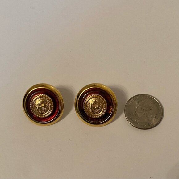 LIZ CLAIBORNE EARRINGS VINTAGE SIGNED GOLD TONE CREST LOGO TORTOISE BROWN POST - Picture 4 of 7